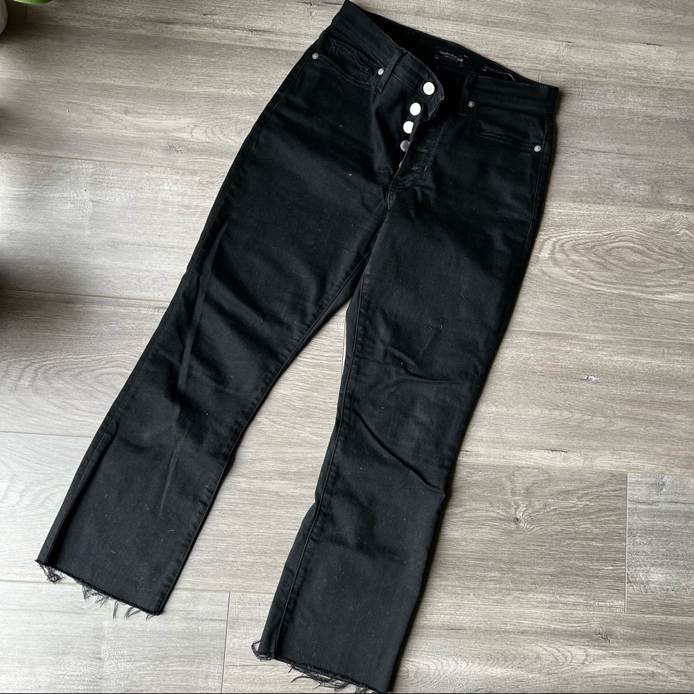 Banana Republic black mid-rise crop flare pant size 4